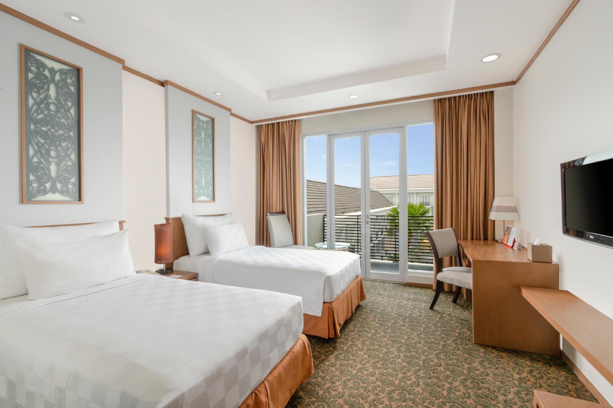 Swiss-Belhotel Danum Palangkaraya Exterior foto